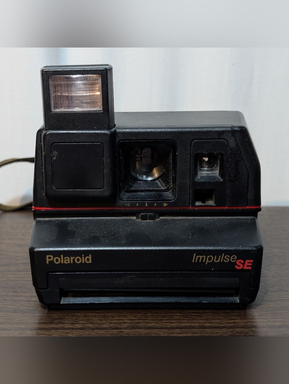 Vintage Polaroid Impulse SE Instant Film Camera As Is Parts Repair Photography